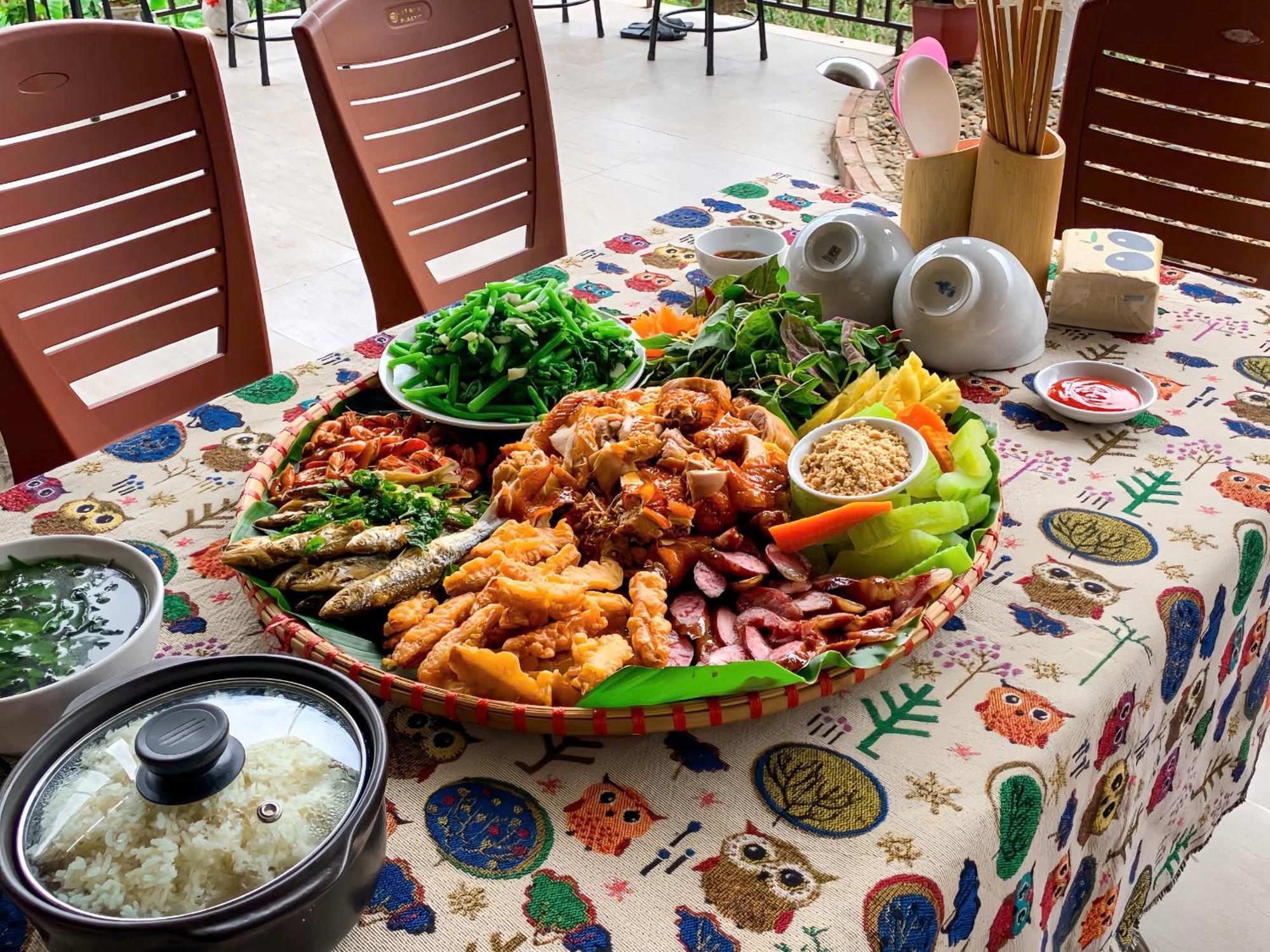 Duy Tuyen Ba Be Homestay Free Bbq Bac Kan Buitenkant foto